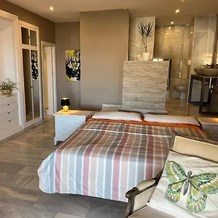 Апартаменты The View Candado Golf Club Малага
